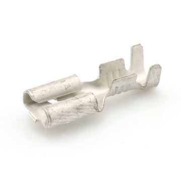 Csúszósaru anya 4,8 mm beakasztófüles