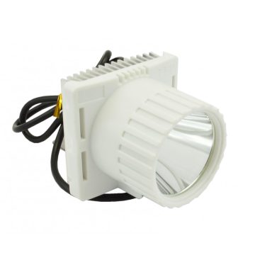 Led szúrófény 8-85V 5W