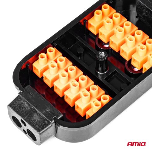 Utánfutó kötésdoboz 2 db sorkapoccsal