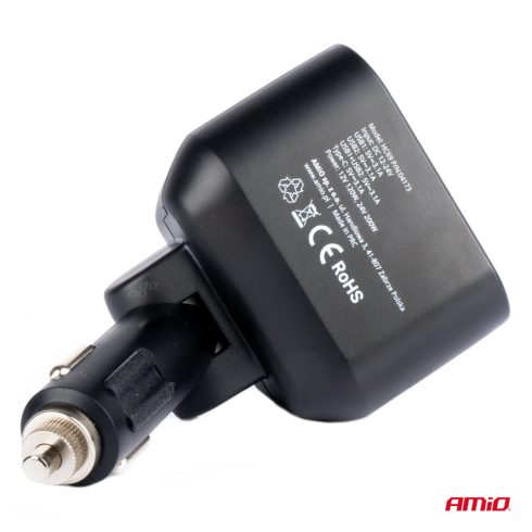 Szivargyujtó elosztó voltmérővel, 2 USB, 1 USB-C