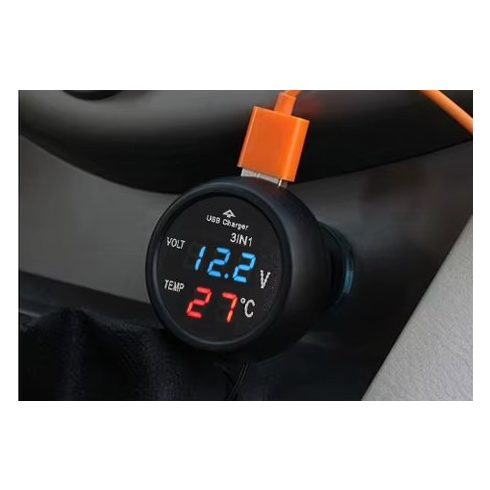 Szivargyujtós voltmérő USB porttal hőmérővel