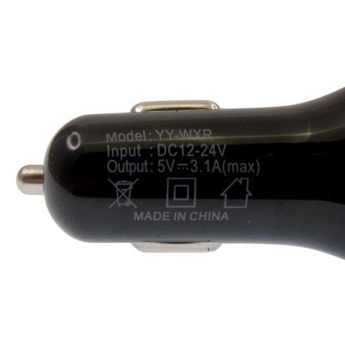 Szivargyujtó USB aljzat tripla