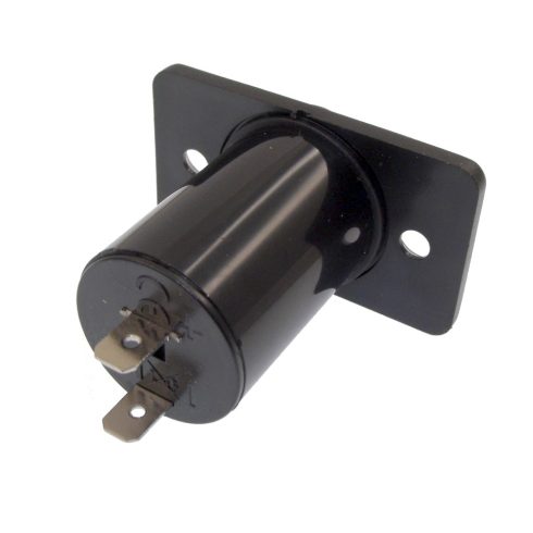 Szivargyujtó aljzat beépíthető fedeles