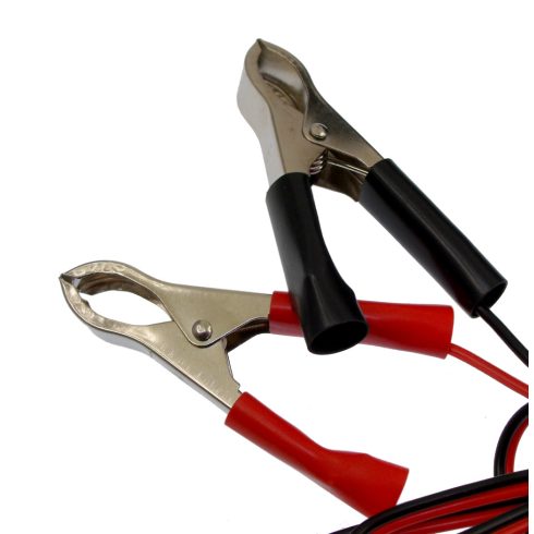 Akkumulátor töltő 12V 1,8A