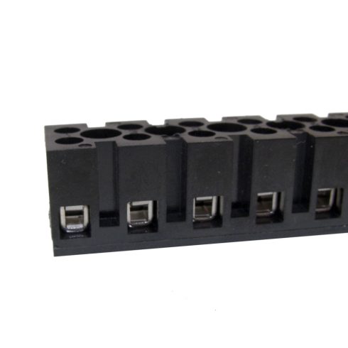 Bakelit sorkapocs 2,5 mm2-vezetékhez 12 tagú